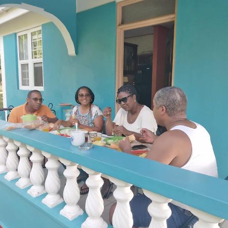Danglez Bed&Breakfast Bataka Extérieur photo